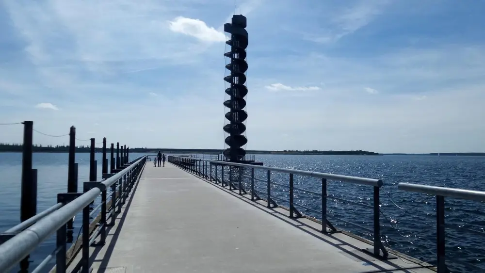 Pegelturm Goitzschesee Nähe Bitterfeld