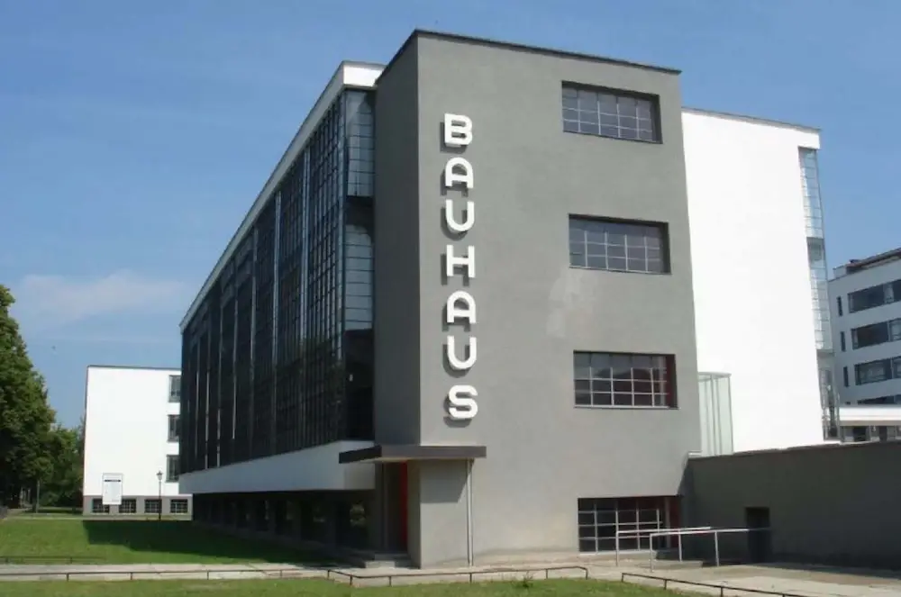 Bauhausgebäude von Walter Gropius in Dessau