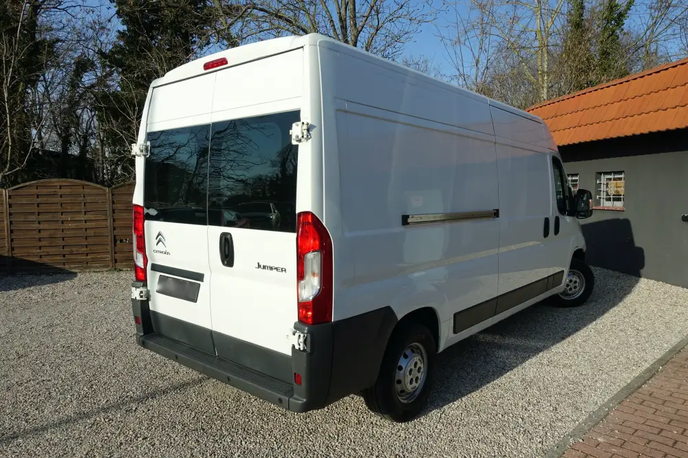 Heckansicht Citroen Jumper Facelift 2014