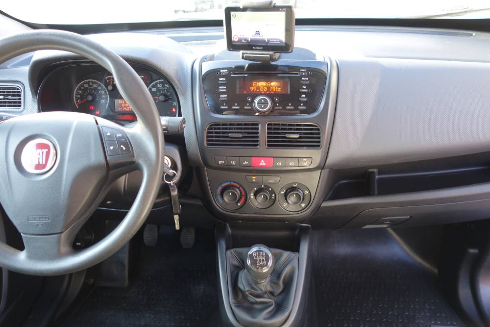Armaturentafel Fiat Doblo Cargo Typ 263 Facelift 2010