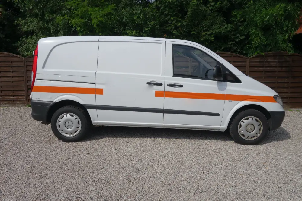 Seitenansicht Mercedes-Benz Vito Facelift 2003