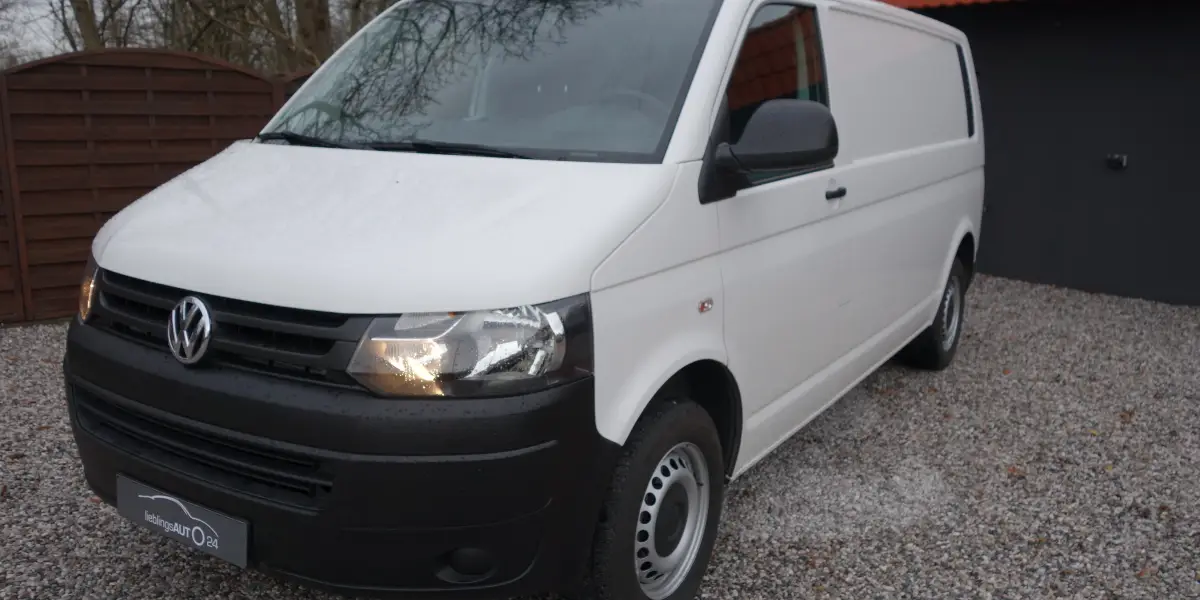 Frontansicht Volkswagen Transporter T5 Facelift 2009