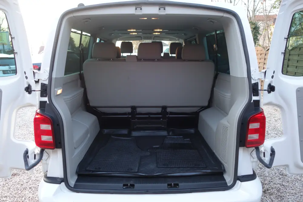 Laderaum Volkswagen Transportter T6 Facelift 2015-2019
